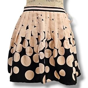 Context Blush & Black Printed Pleated Silk Mini Skirt - Size 10P